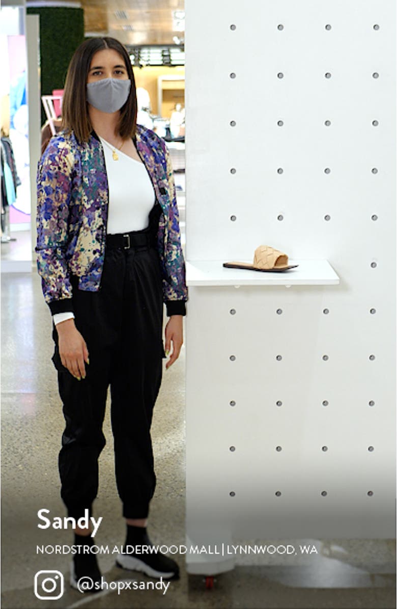 Costelo-L Slide Sandal, sales video thumbnail