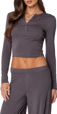 EDIKTED Kait Long Sleeve Crop Henley