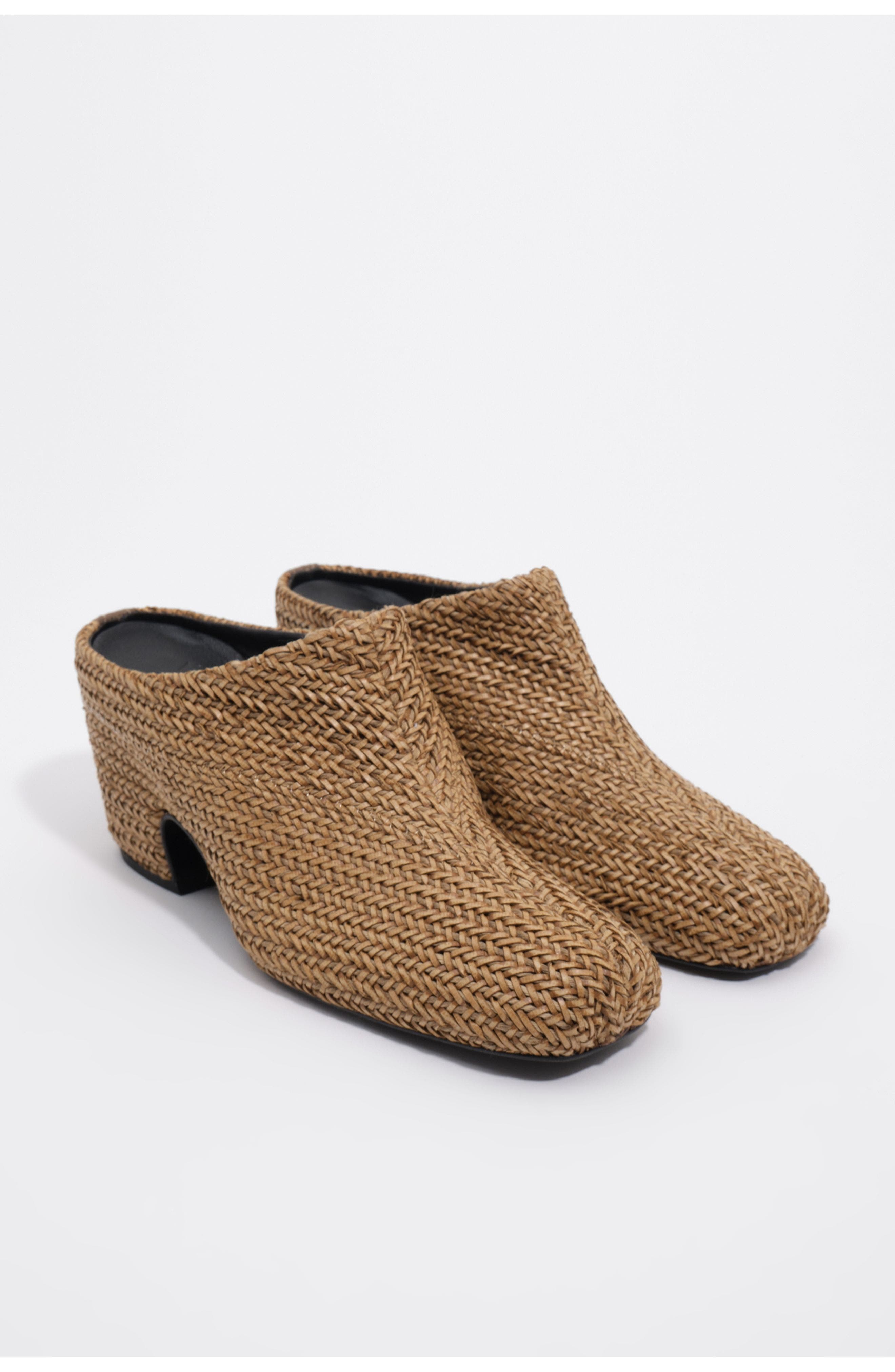 Plaited Heel Clog, Alternate, color, DARK NATURAL