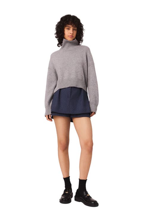 Cashmere knit sweater