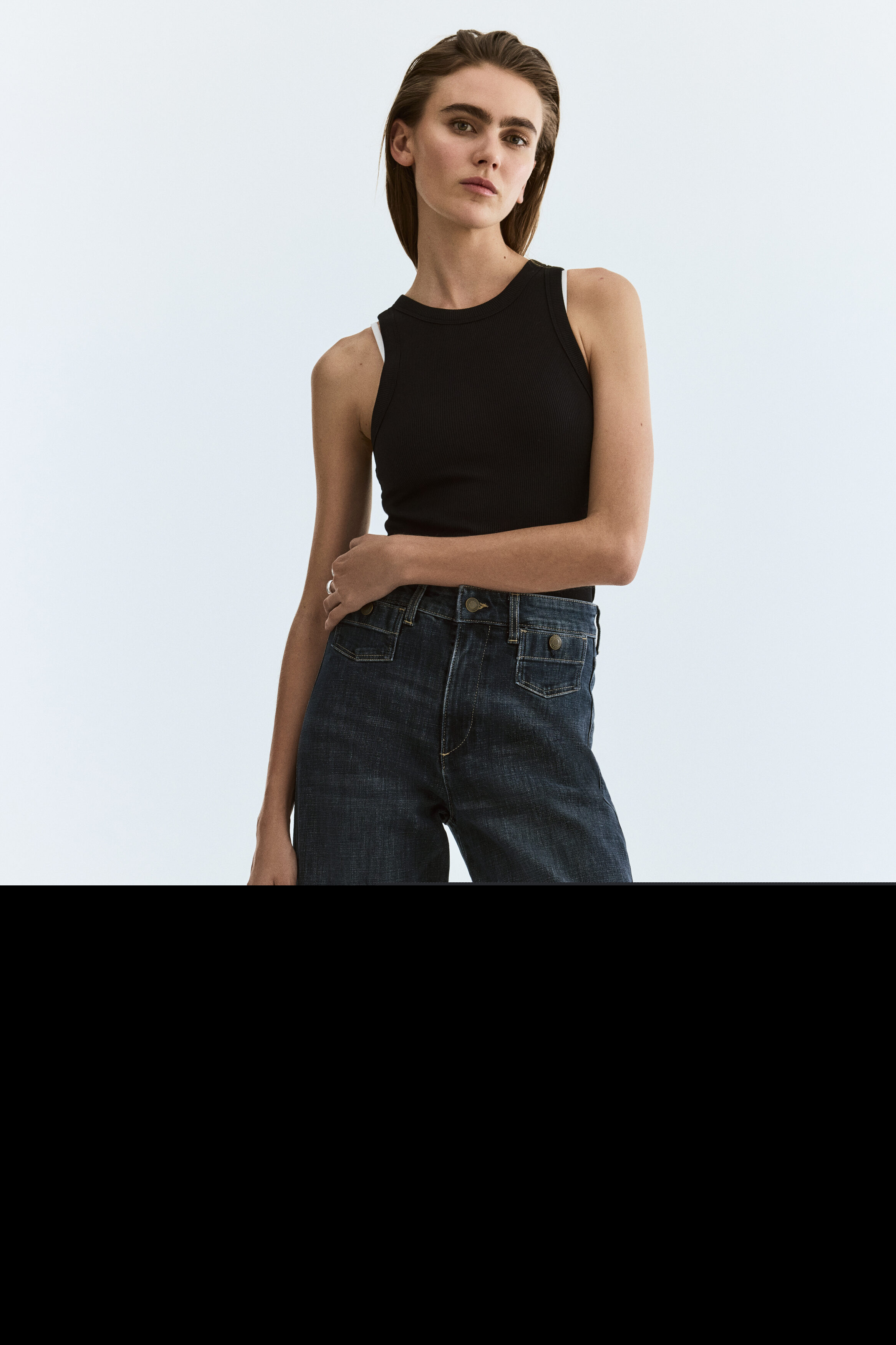 Wide High Waist Ankle Jeans
