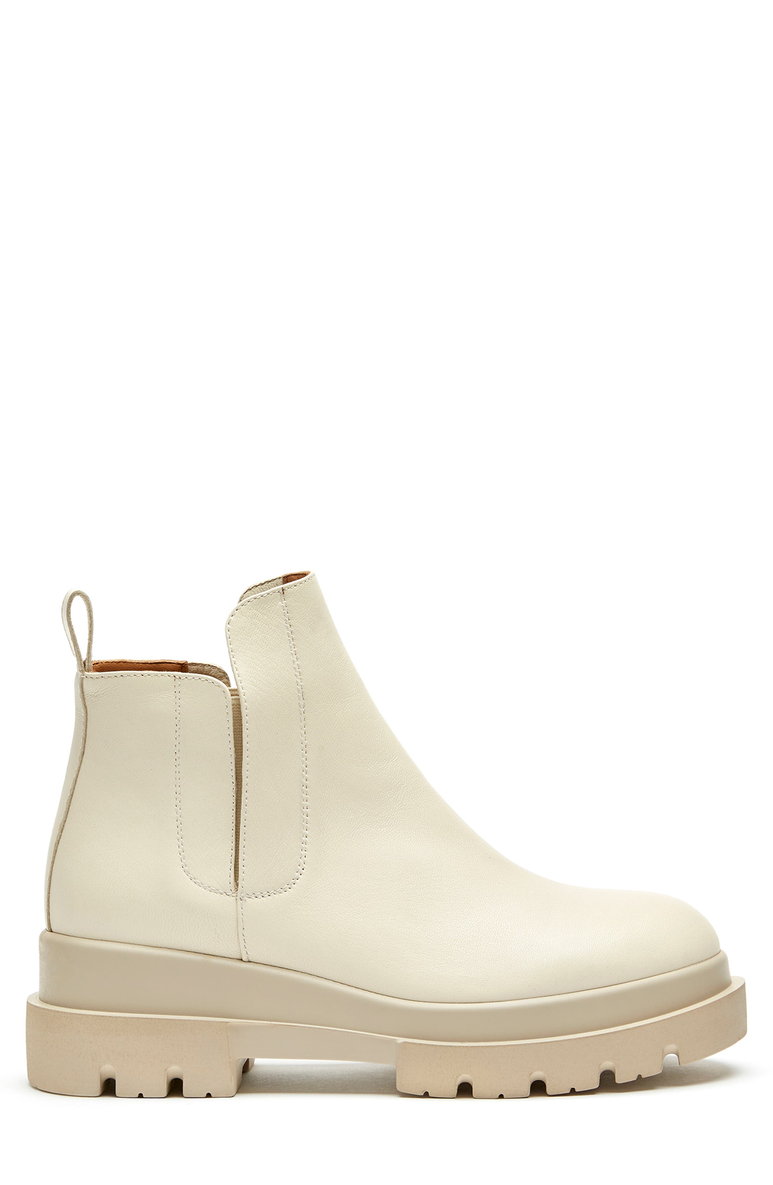 La Canadienne Kash Chelsea Boot, Alternate, color, 