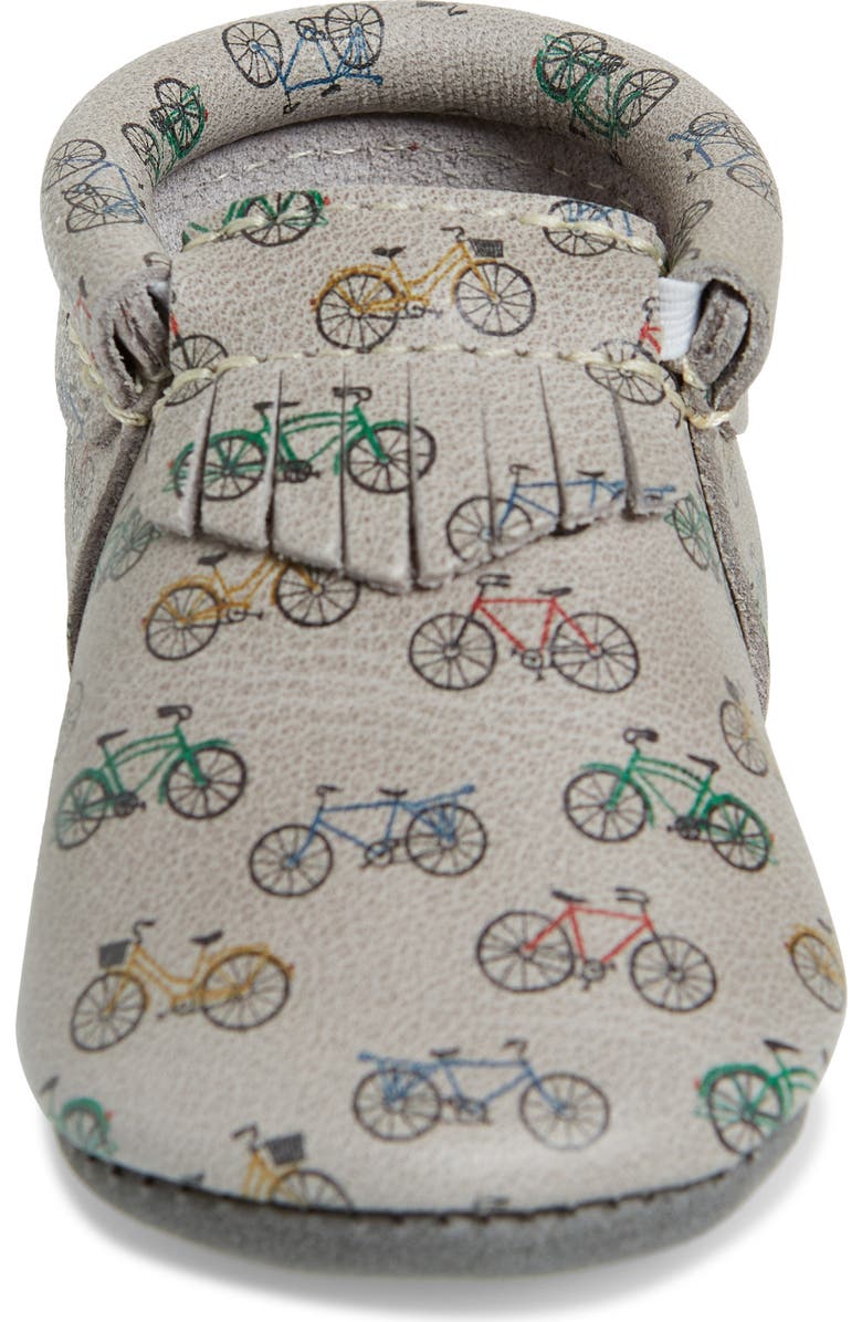 Freshly Picked Moccasin Crib Shoe, Alternate, color,