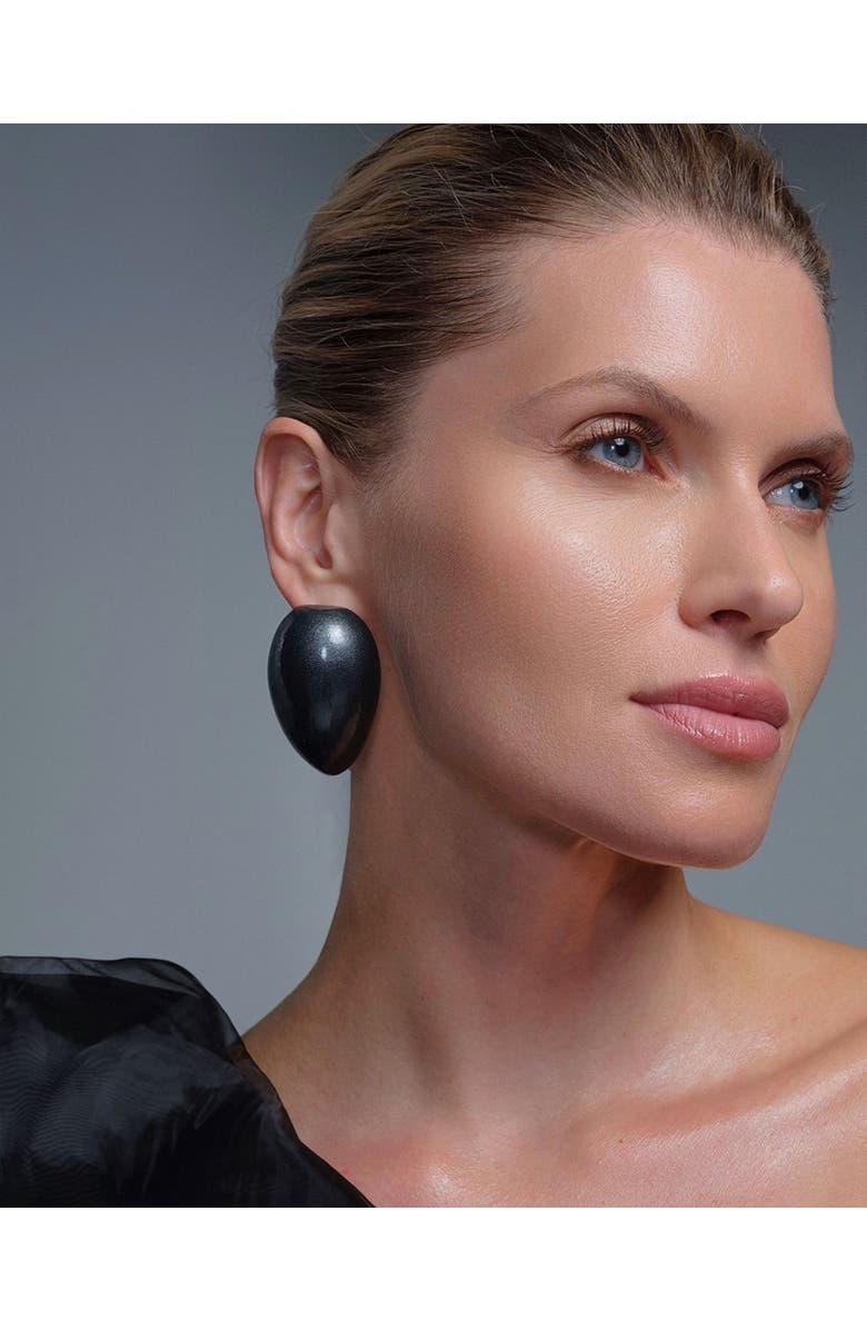 Saulė Label Juno Earrings, Alternate, color, Phantom Black