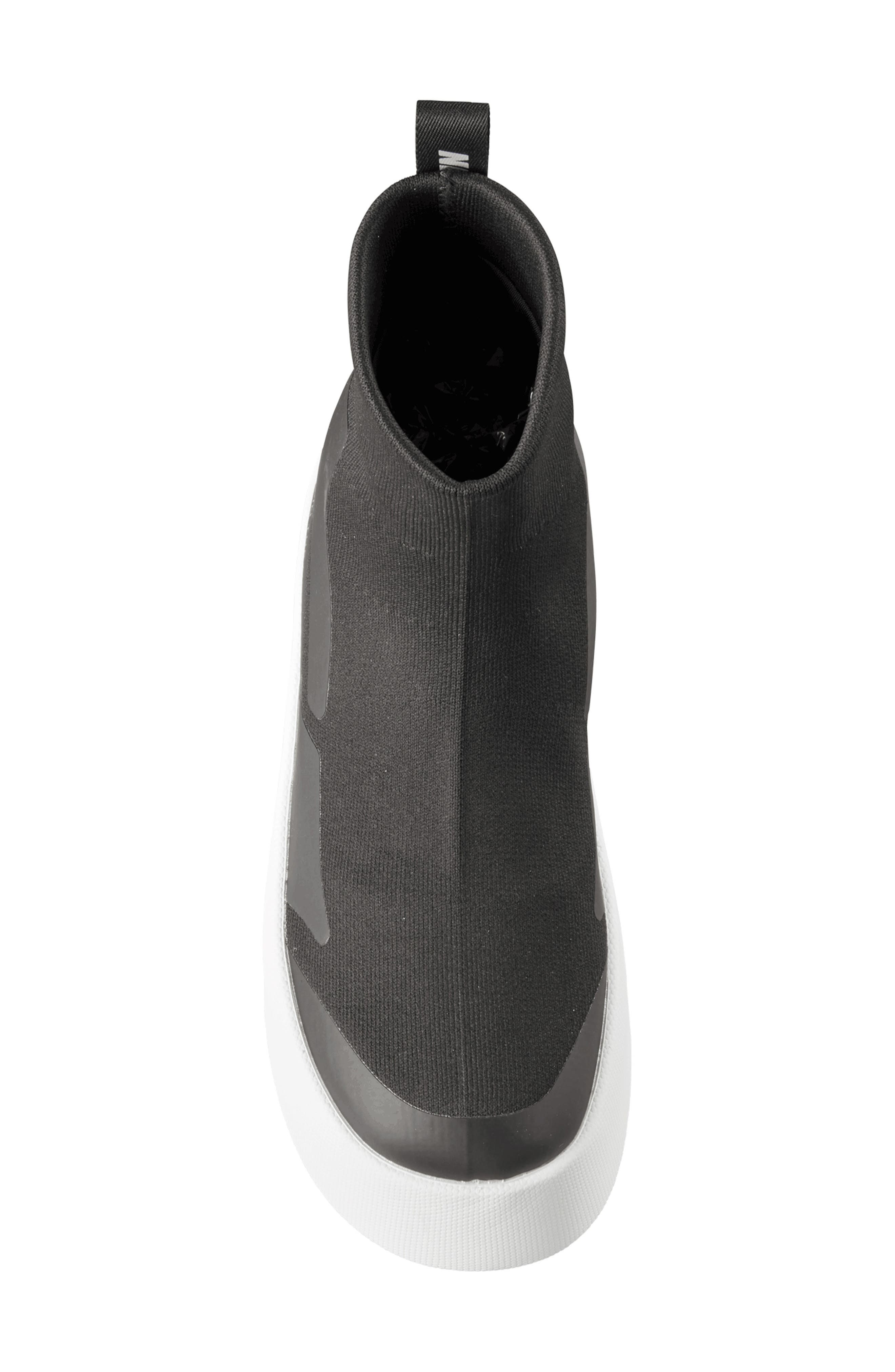 Baffin Elba Platform Winter Bootie, Alternate, color, Black/ White