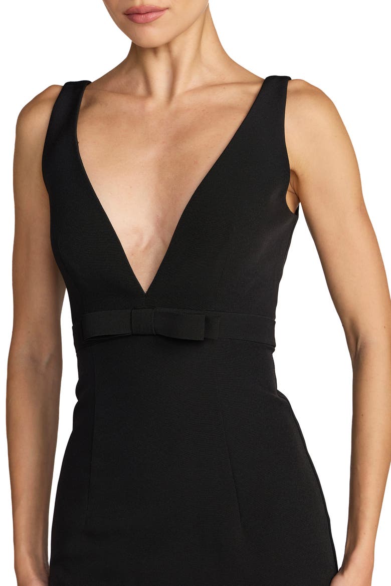 Petite Crepe Sleeveless V Neck Sheath Gown With Bow, Alternate, color, Black