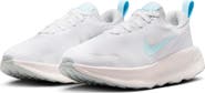 Nike Legend Essential 4 Walking Shoe