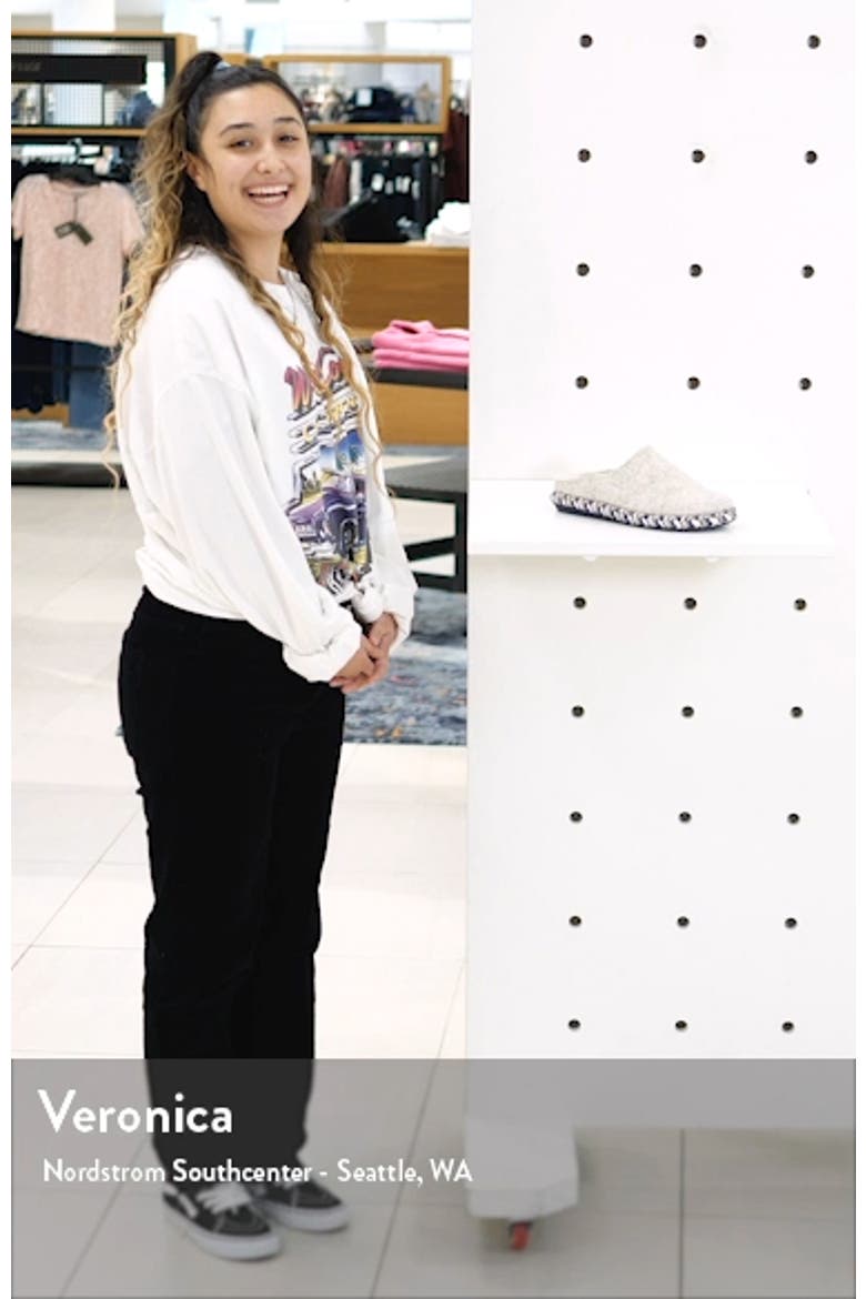 Miri Lined Scuff Slipper video