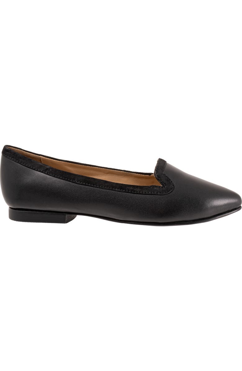 Trotters Hannah Pointed Toe Flat, Alternate, color, Black