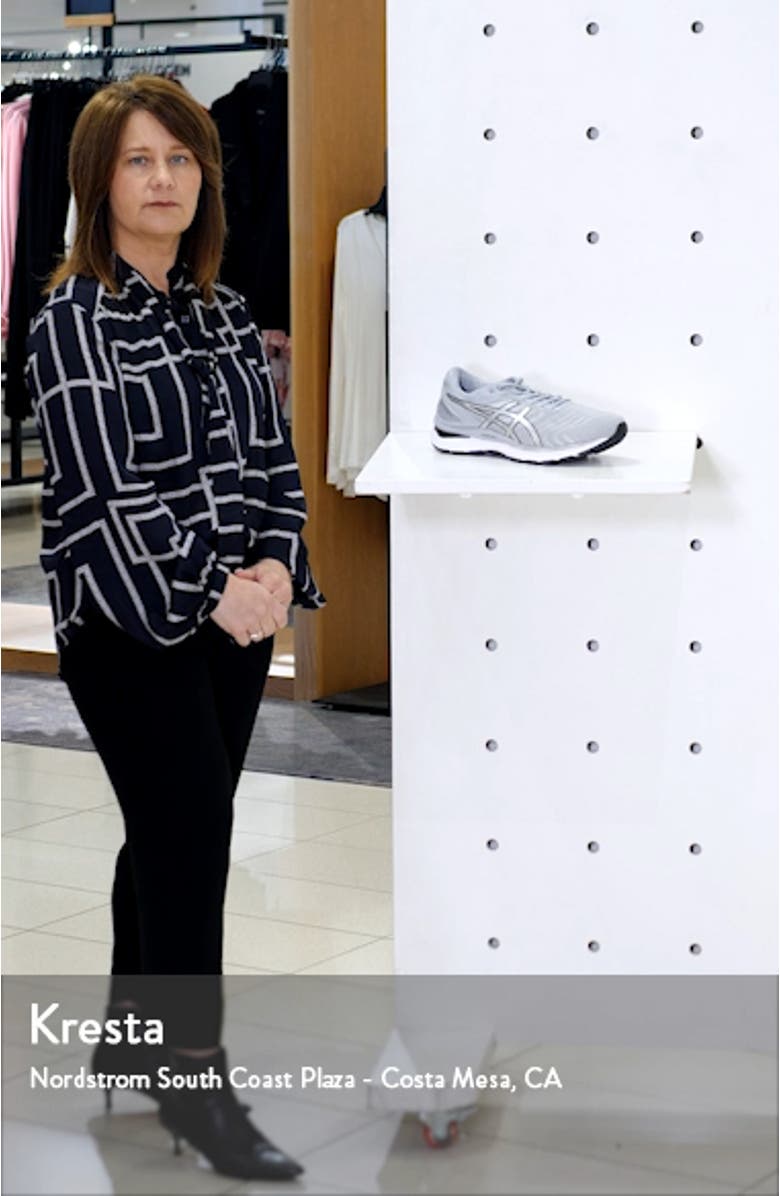 GEL-Nimbus 22 Running Shoe, sales video thumbnail