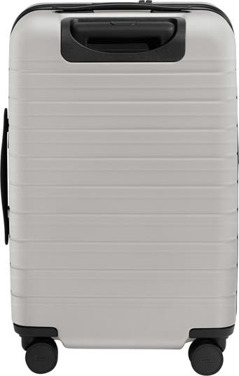 Flex 21-Inch Spinner Carry-On