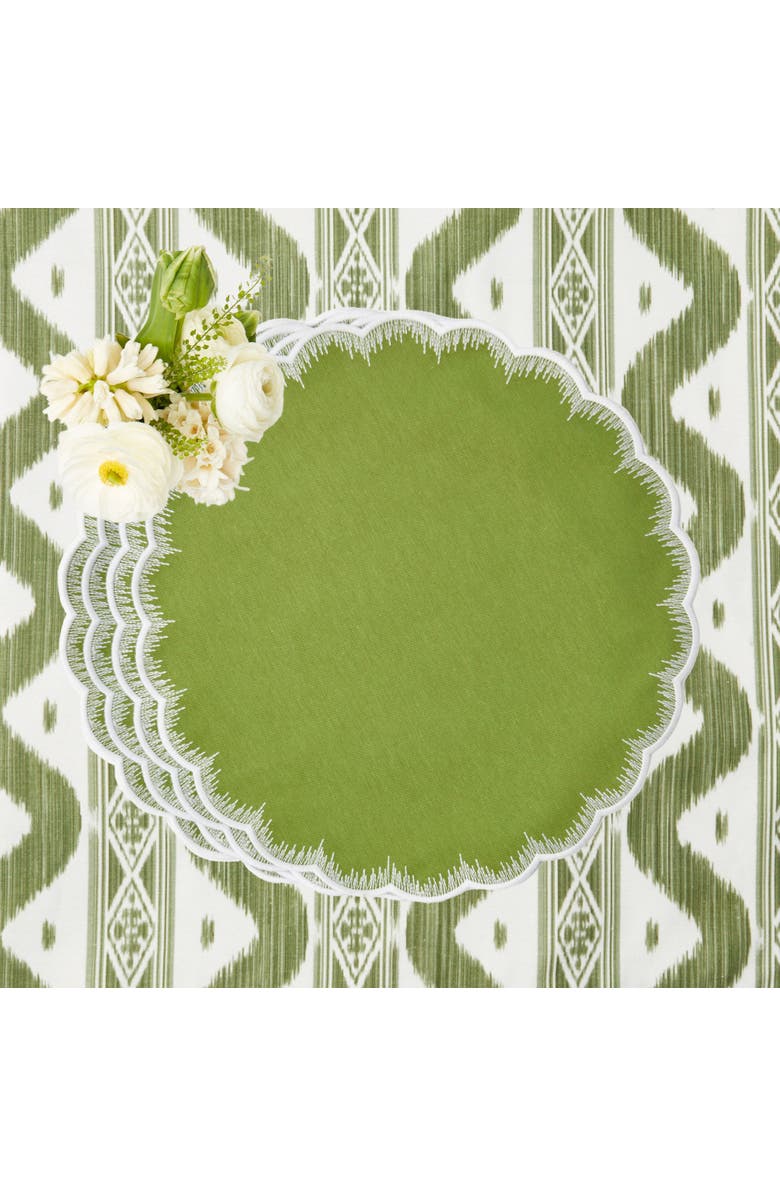 Mrs. Alice Apple Green Isabella Round Placemats, Main, color, Green