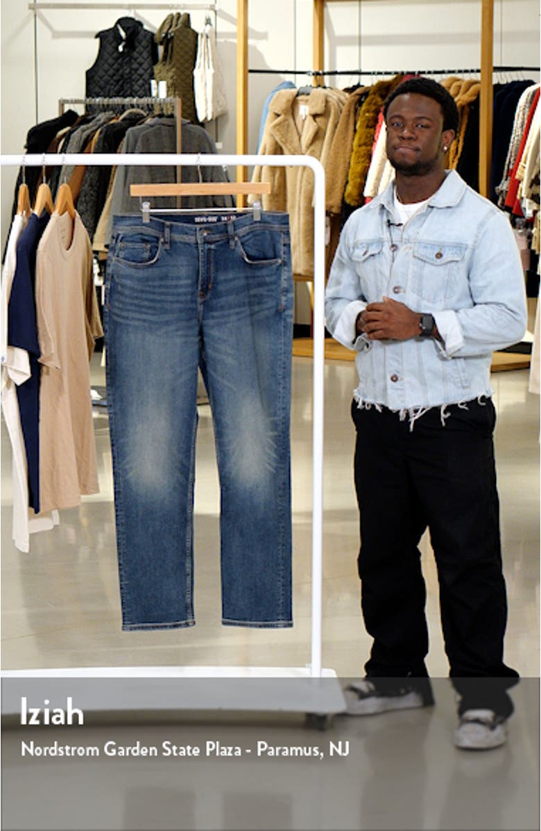 Athletic Fit Stretch Jeans, sales video thumbnail