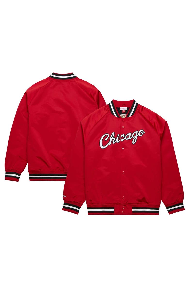 Mitchell & Ness Men's Mitchell & Ness Red Chicago Bulls Hardwood Classics Throwback Wordmark Raglan Full-Snap Jacket, Main, color,