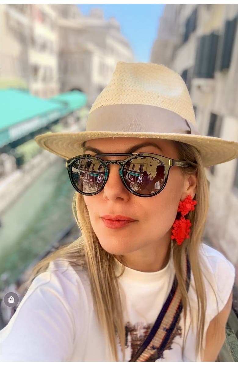 Velvet Eyewear Amelia Sunglasses, Alternate, color, Black