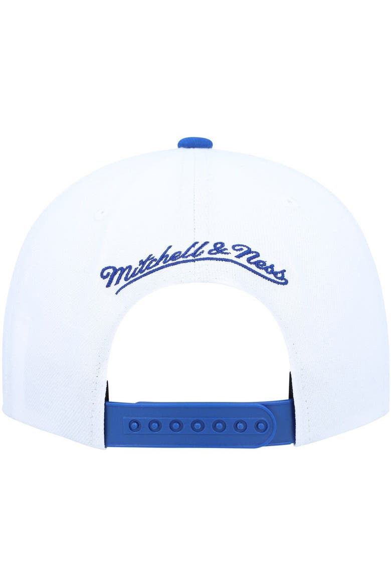 Men's Mitchell & Ness White/Blue Montreal Canadiens Vintage Sharktooth Snapback Hat, Alternate, color, White