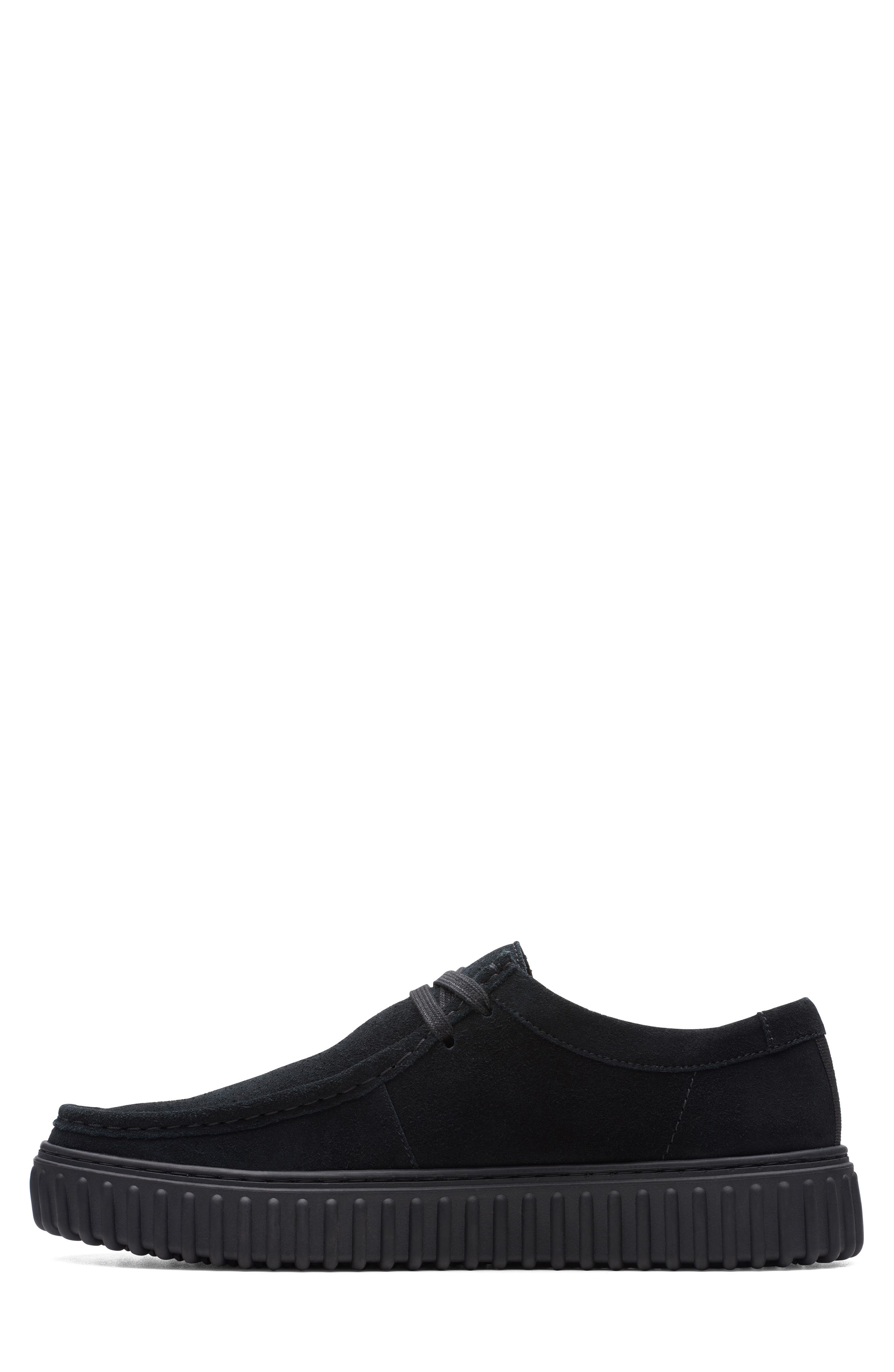 Clarks® Torhill Lo Chukka Boot (Men) | Nordstrom