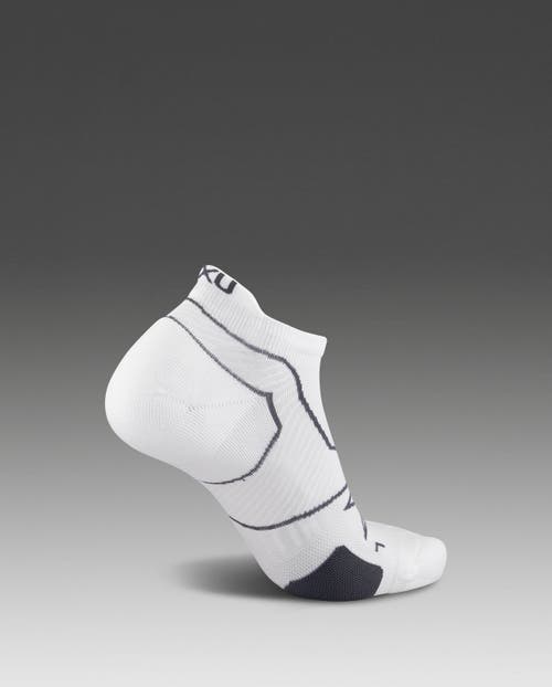 2xu Vectr Cushion No Show Socks In White