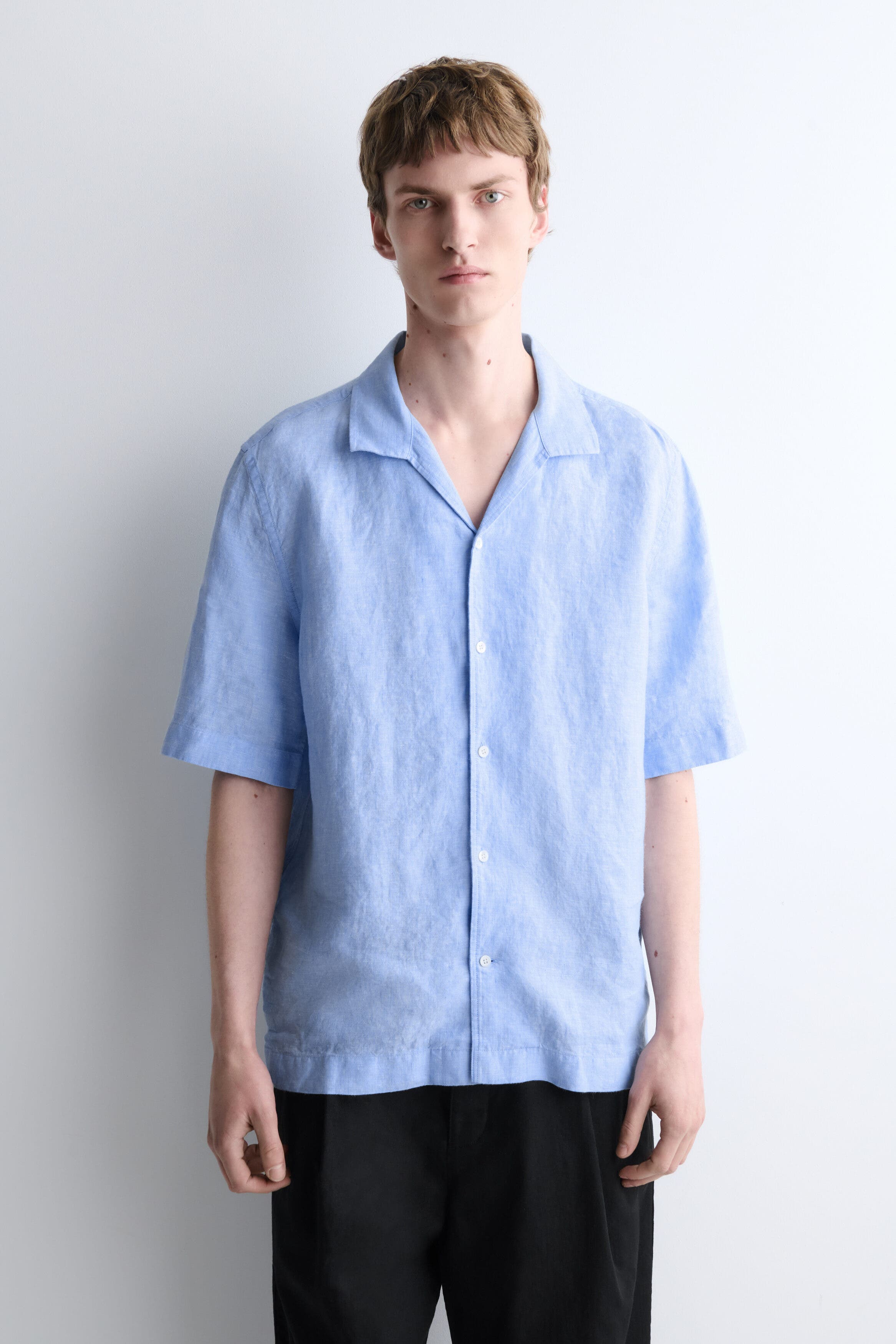 LIGHT BLUE