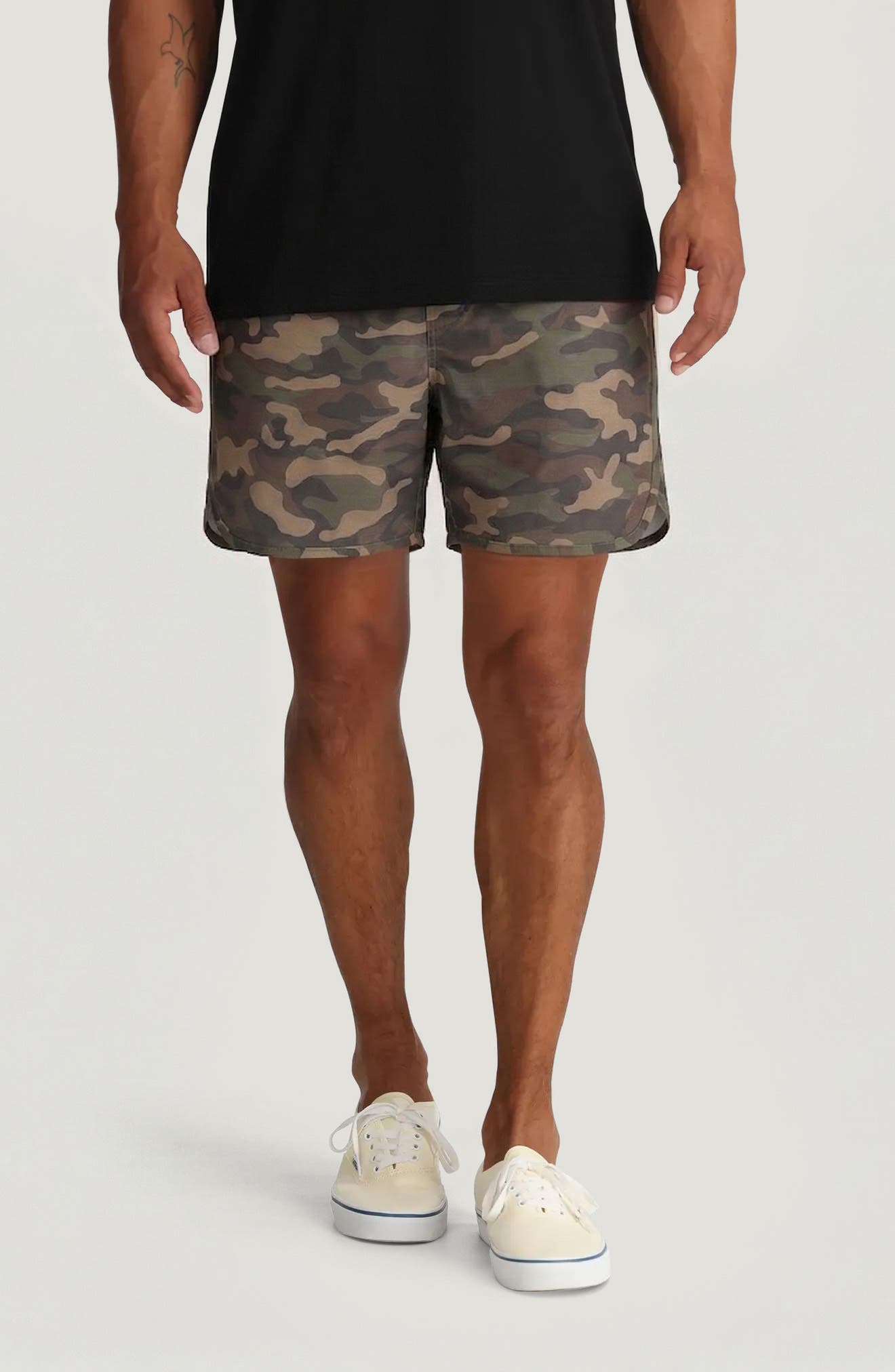 selected WOODLAND CAMO PRINT