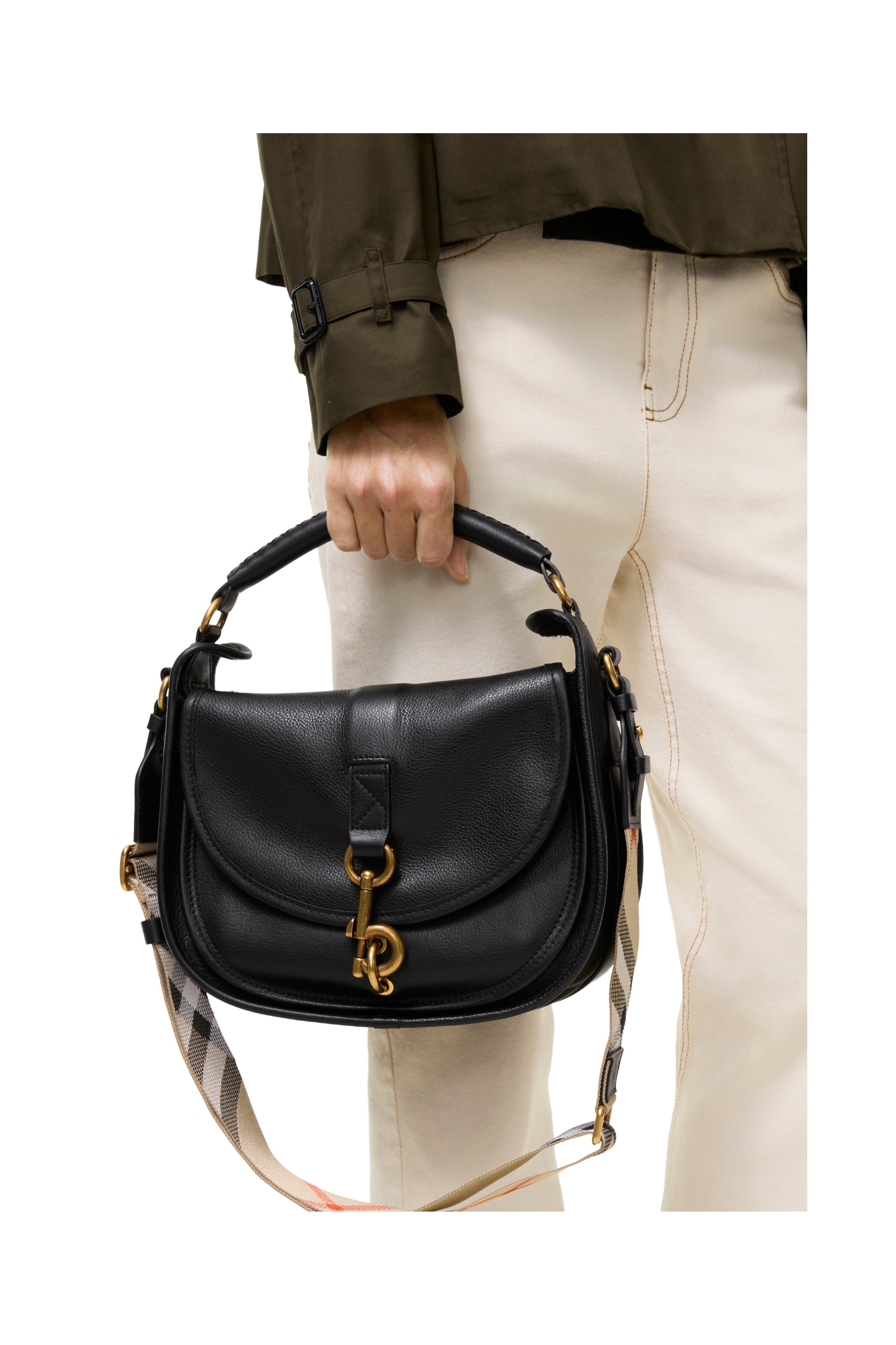 Burberry Small B Clip Messenger Bag, Alternate, color, Black