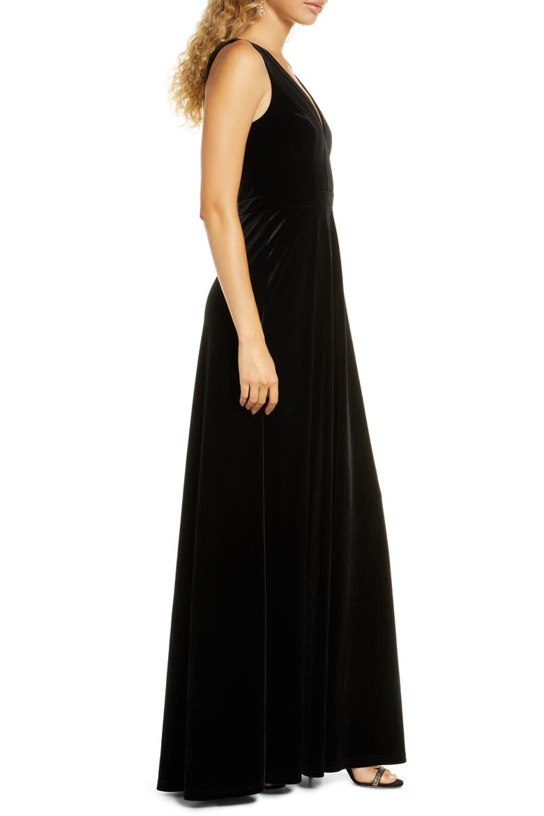 Besame Beautiful Night V-Neck Velvet Gown, Alternate, color, BLACK