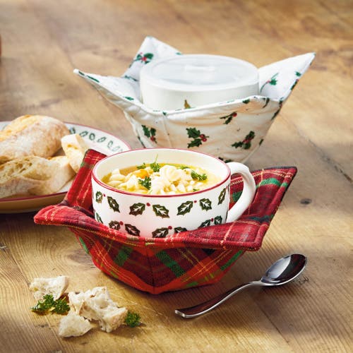 Tag Vine Holly Bowl Cozy Christmas Serving Potholder White Multi In White