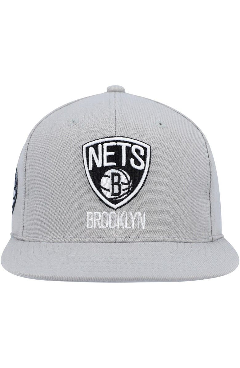 Mitchell & Ness Men's Mitchell & Ness Gray Brooklyn Nets Side Core 2.0 Snapback Hat, Alternate, color, Gray