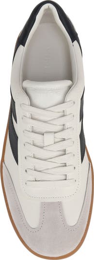 Oasis Sneaker