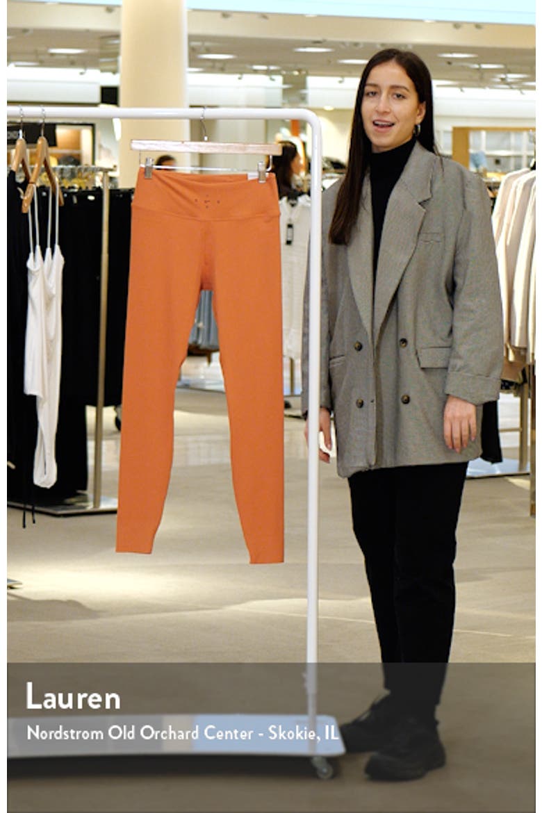 One Luxe Dri-FIT Rib Leggings video