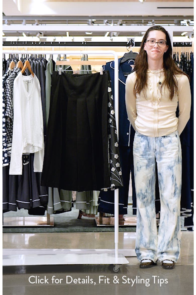 Hybrid Pleated Midi Skirt video