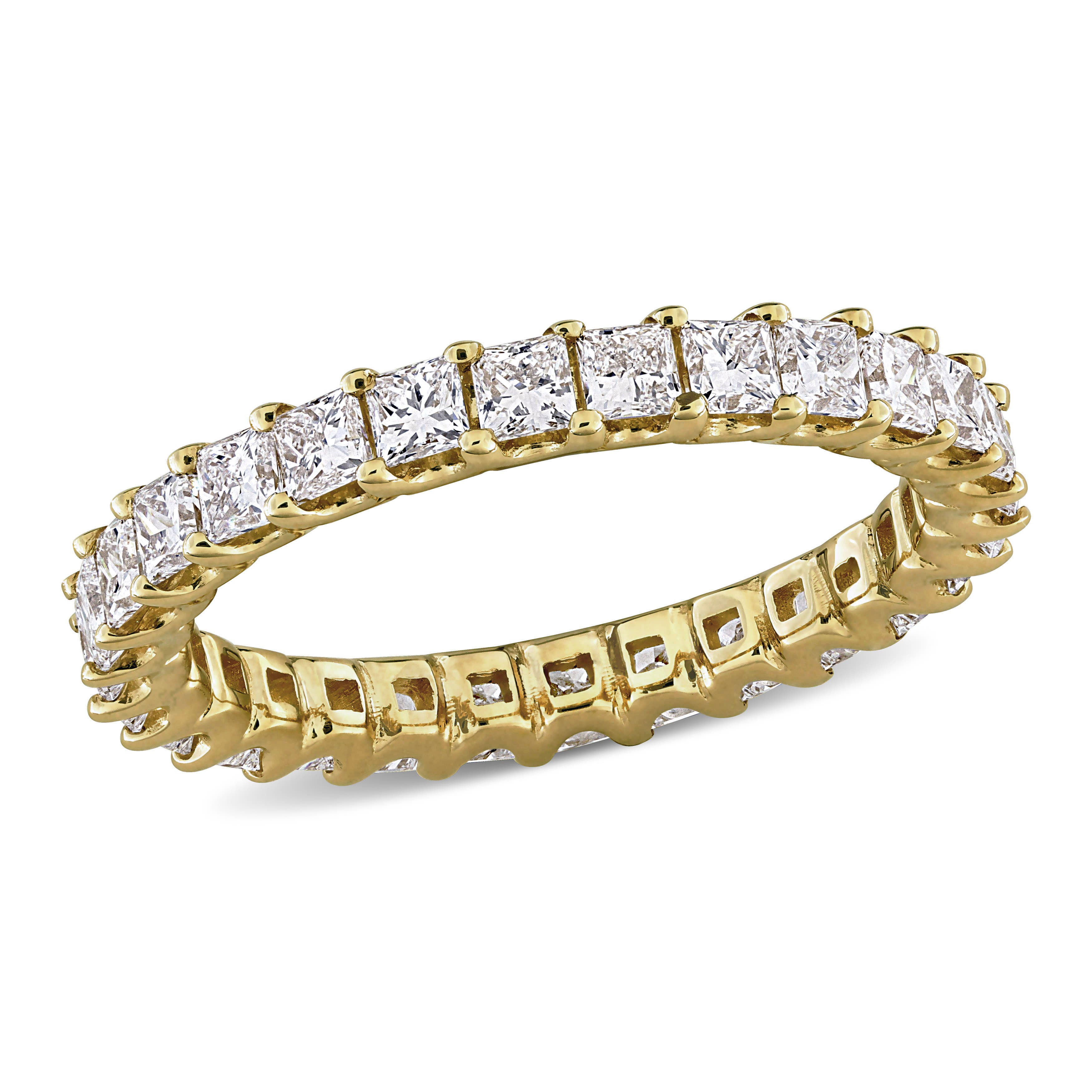 selected Yellow Gold