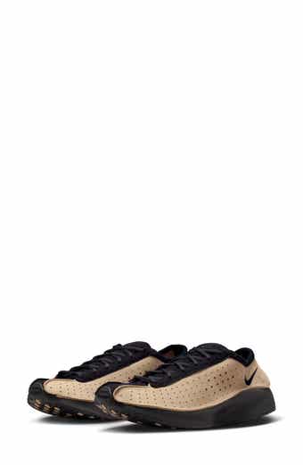 Air Superfly Sneaker