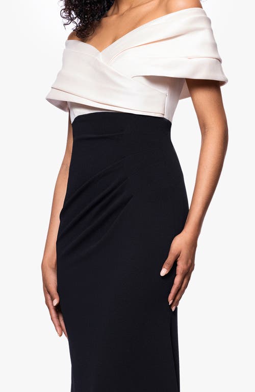 BETSY & ADAM BETSY & ADAM OFF THE SHOULDER SCUBA CREPE GOWN.