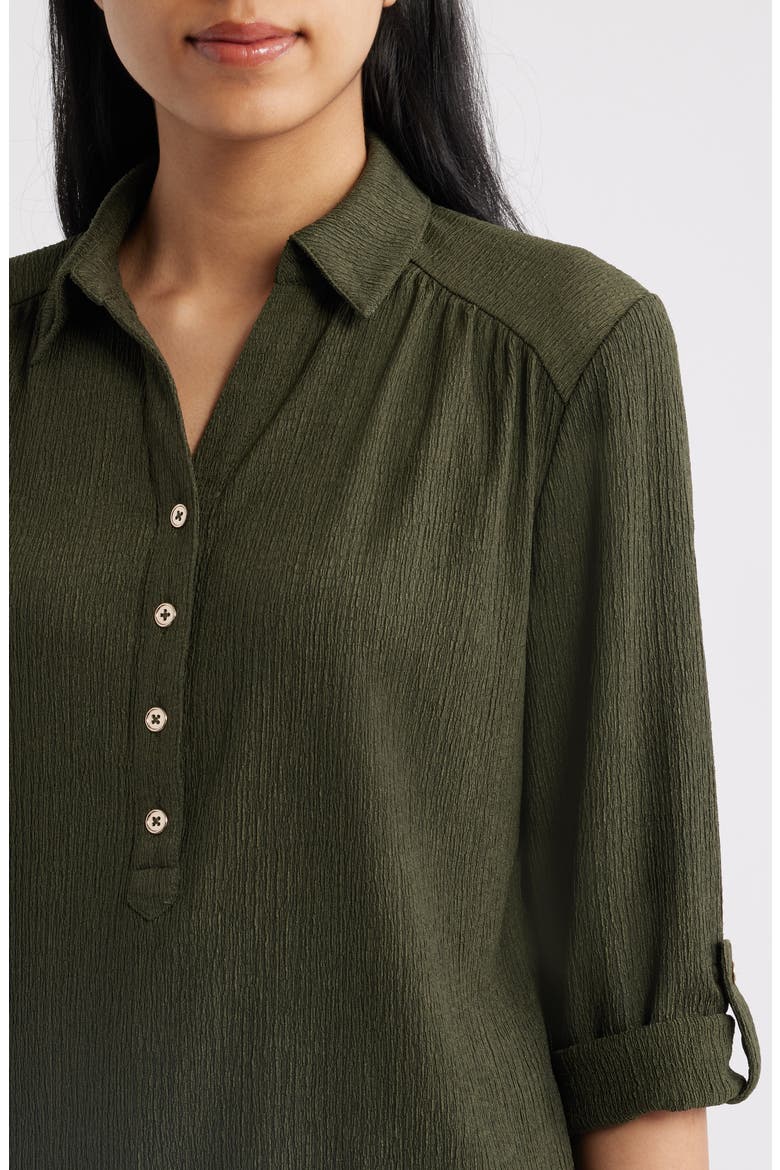 Half Placket Roll Tab Top, Alternate, color, DARK BAY LEAF
