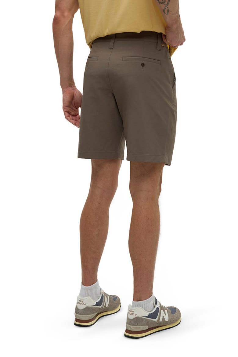 InMotion Latitude Short, Alternate, color, Timber