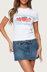 EDIKTED Fresh Strawberries Stretch Cotton Graphic T-Shirt