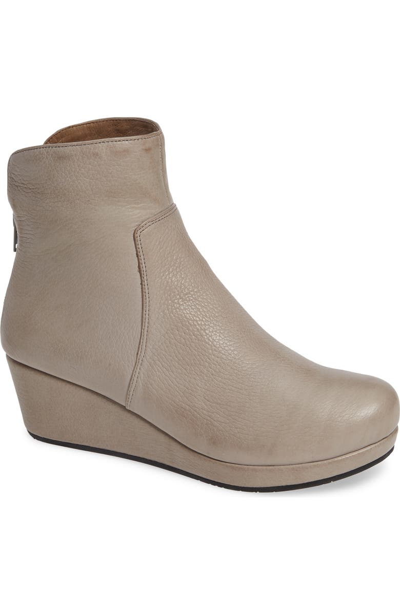 Chocolat Blu Yarden Wedge Bootie, Main, color,