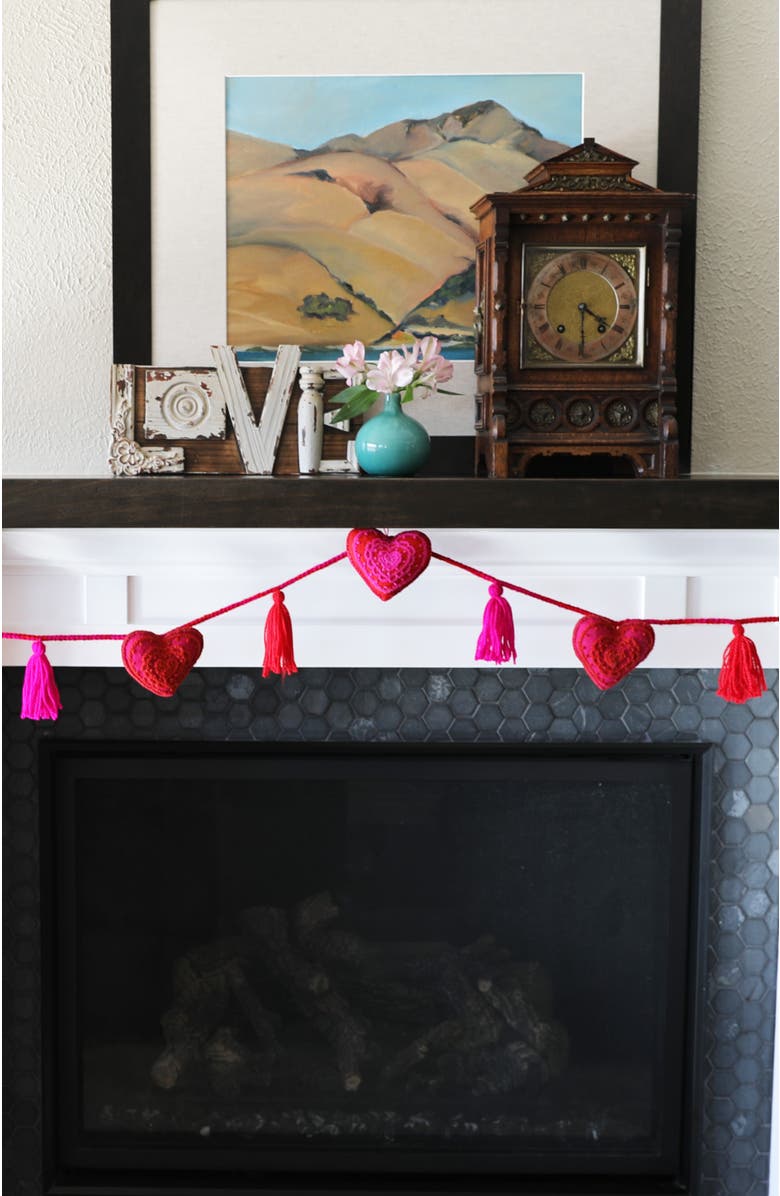 Melange Collection Pink Valentine Heart Garland, Alternate, color, Pink