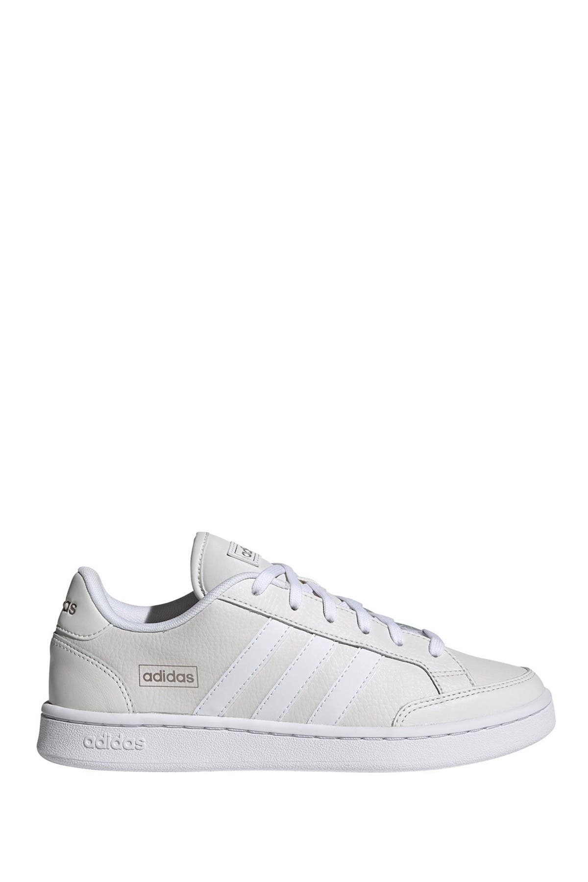 adidas Grand Court SE Sneaker, Alternate, color, 