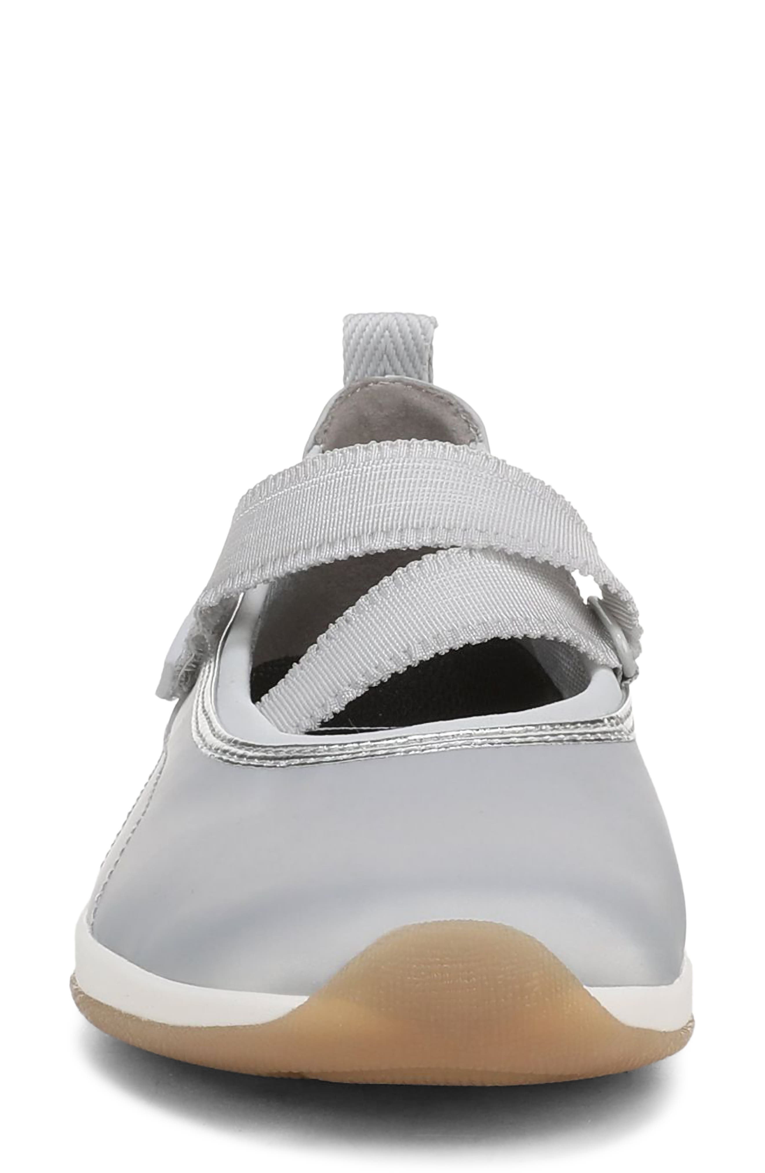 Era MJ Luxe Mary Jane, Alternate, color, SILVER