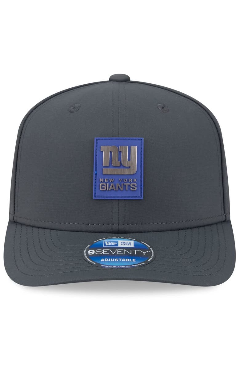 New Era Men's New Era Charcoal New York Giants 2025 Sideline Cold Weather 9SEVENTY Adjustable Hat, Alternate, color, 