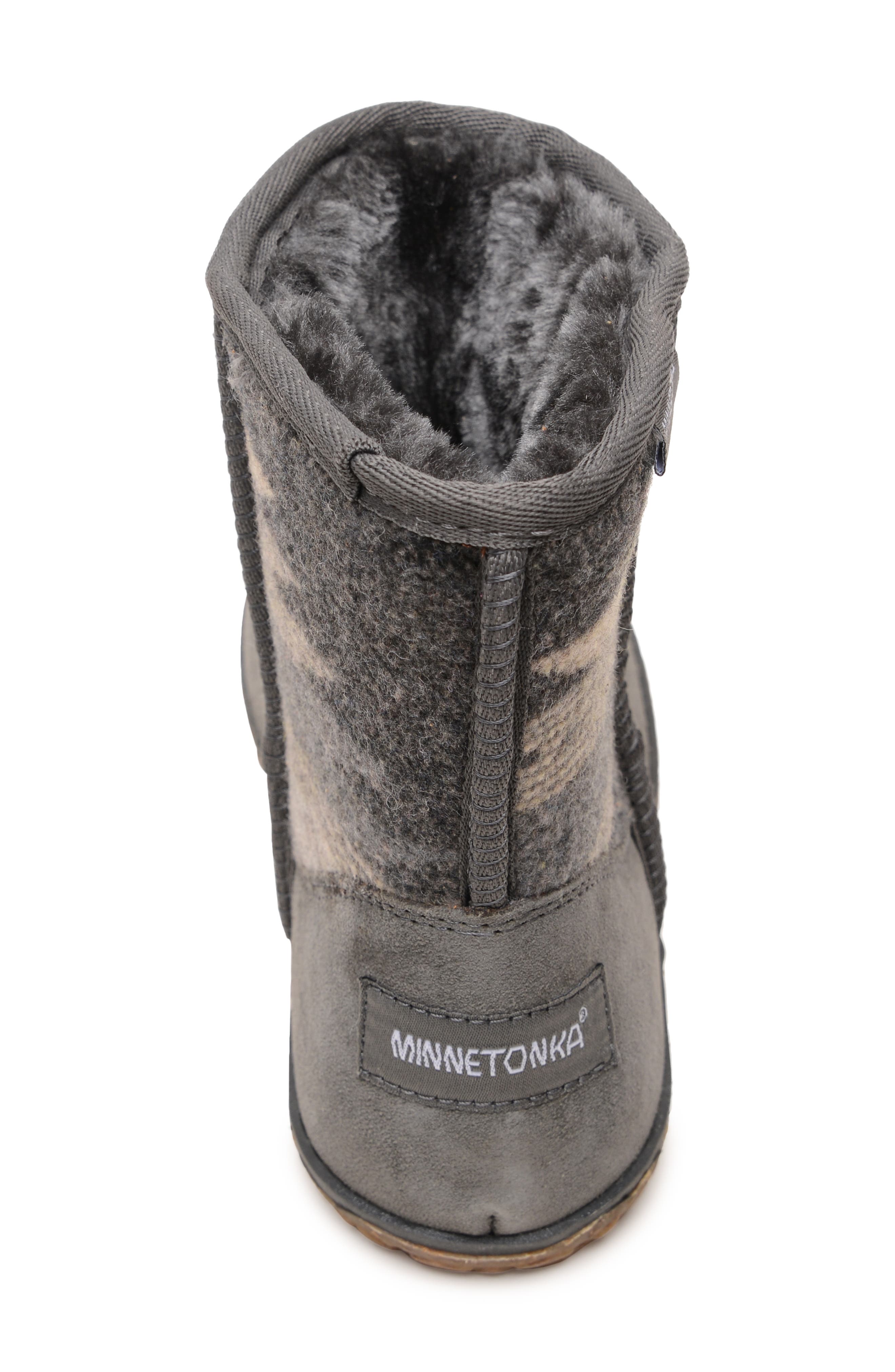 Minnetonka Tali Faux Fur Lined Boot, Alternate, color, Grey Multi