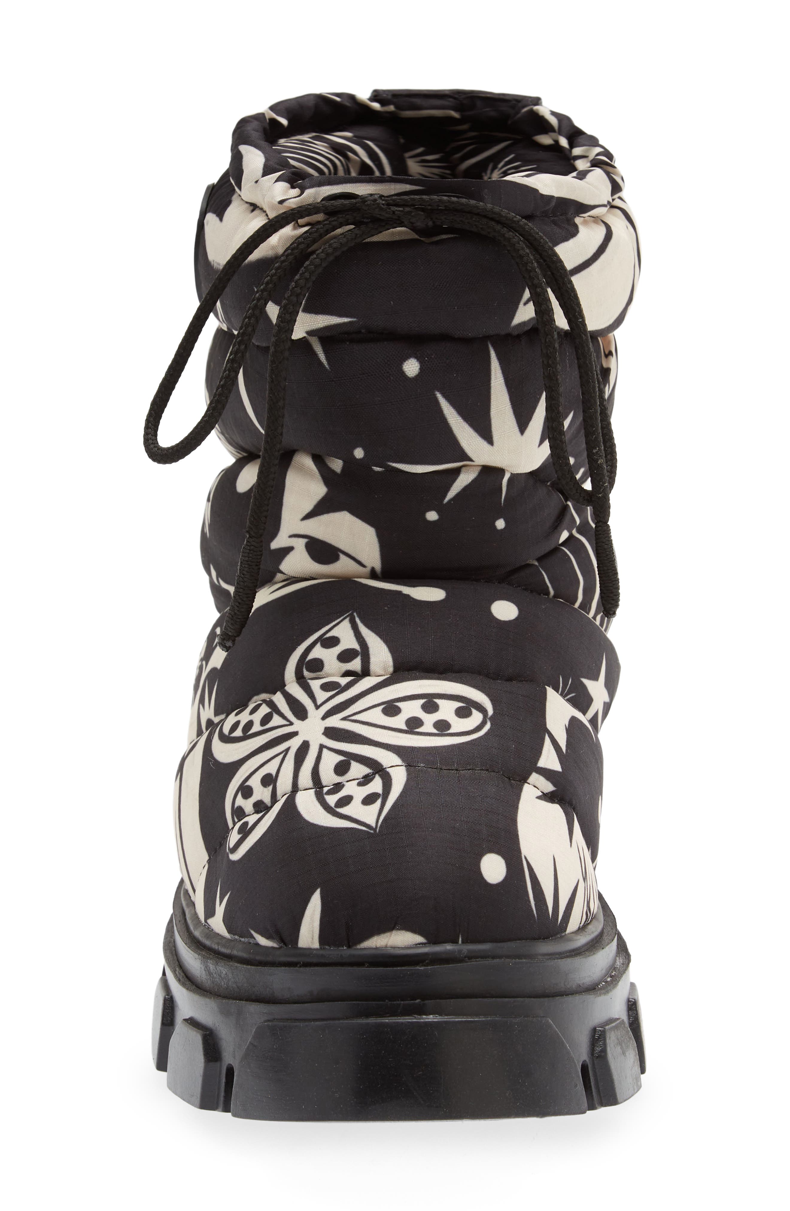 FARM Rio Lug Sole Puffer Bootie, Alternate, color, 