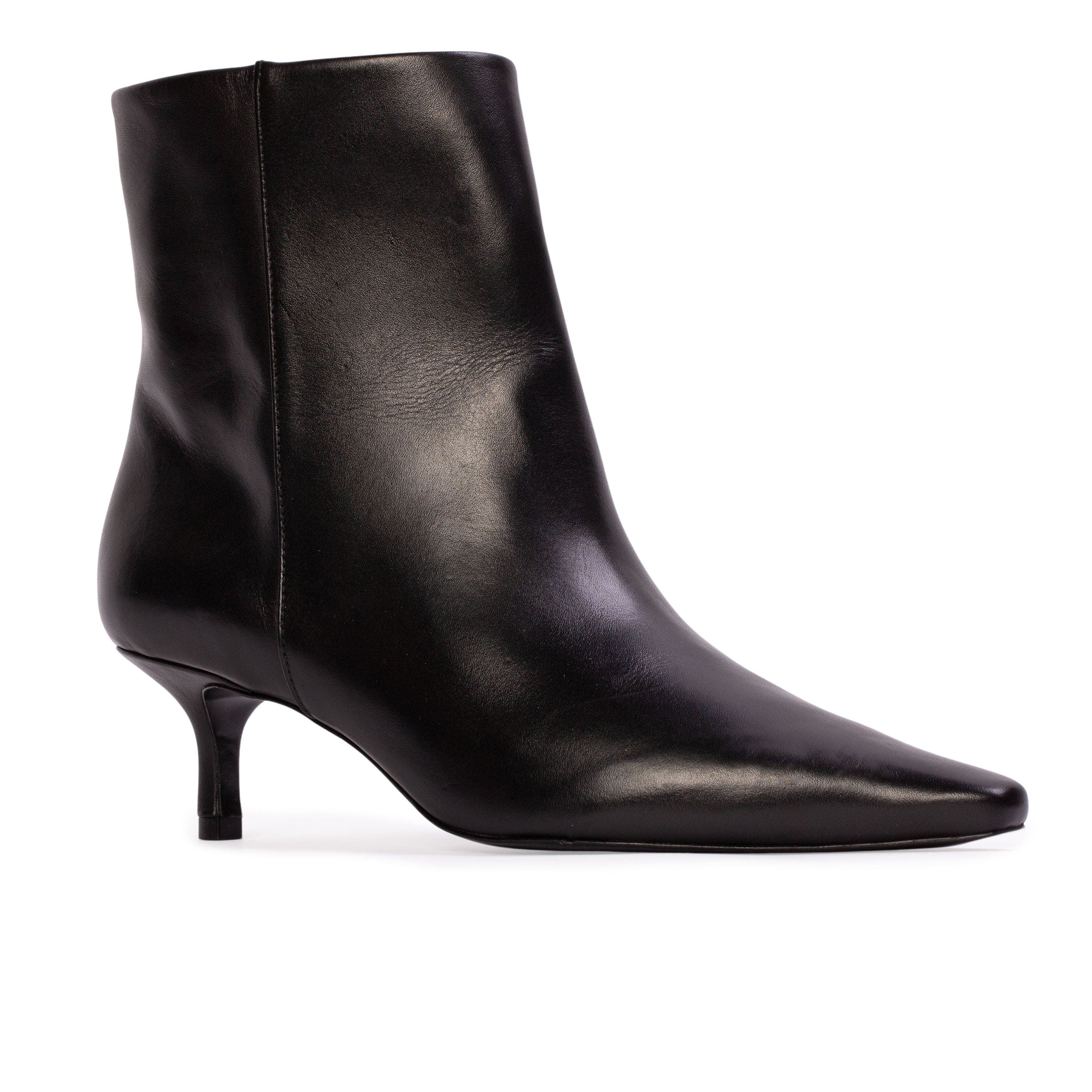 BLACK SUEDE STUDIO Harlow 50 Boot, Alternate, color, Black Leather