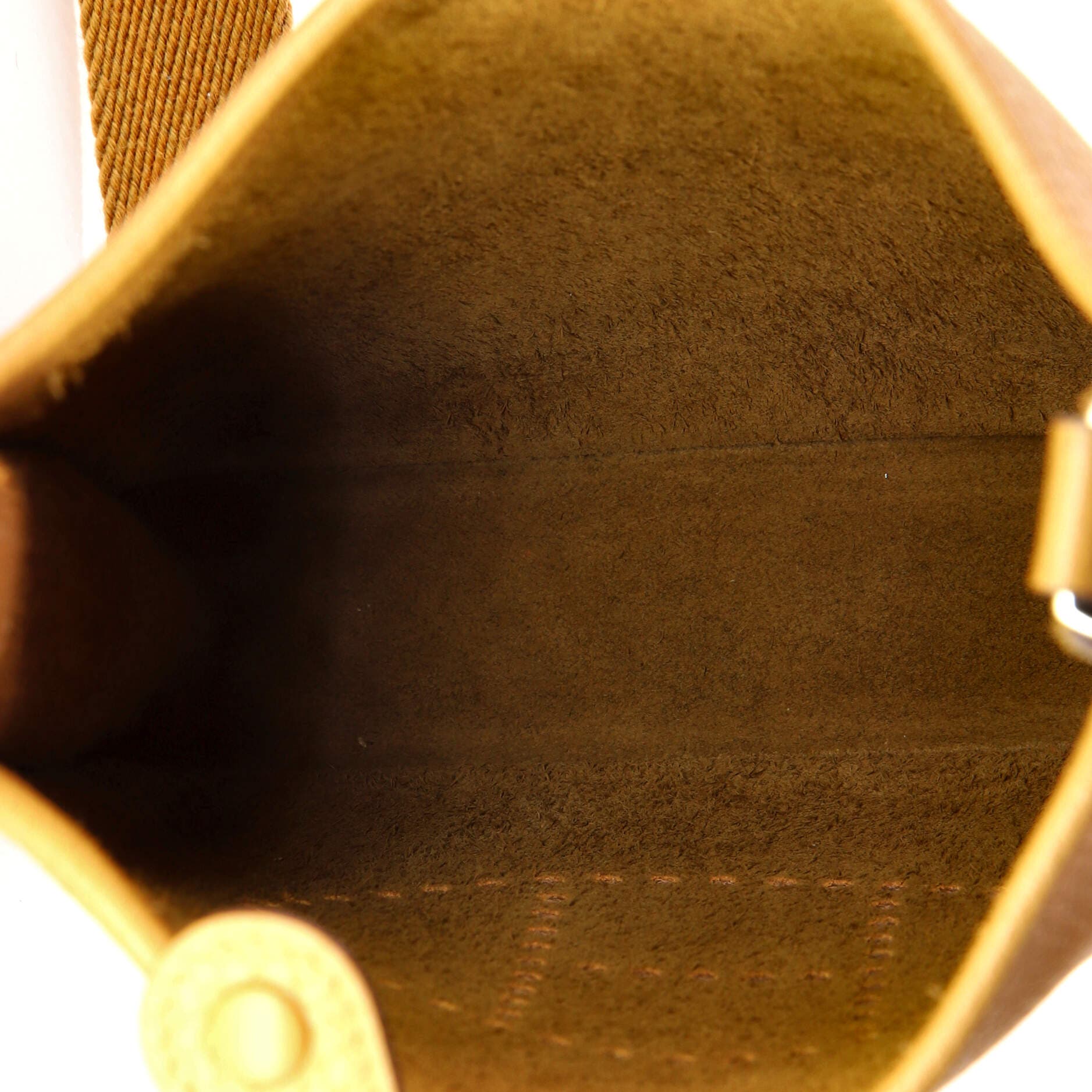 Pre-Owned Hermes Evelyne Bag Gen III Clemence TPM, Alternate, color, Biscuit