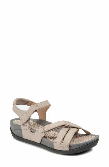 BARETRAPS Danny Casual Sandal