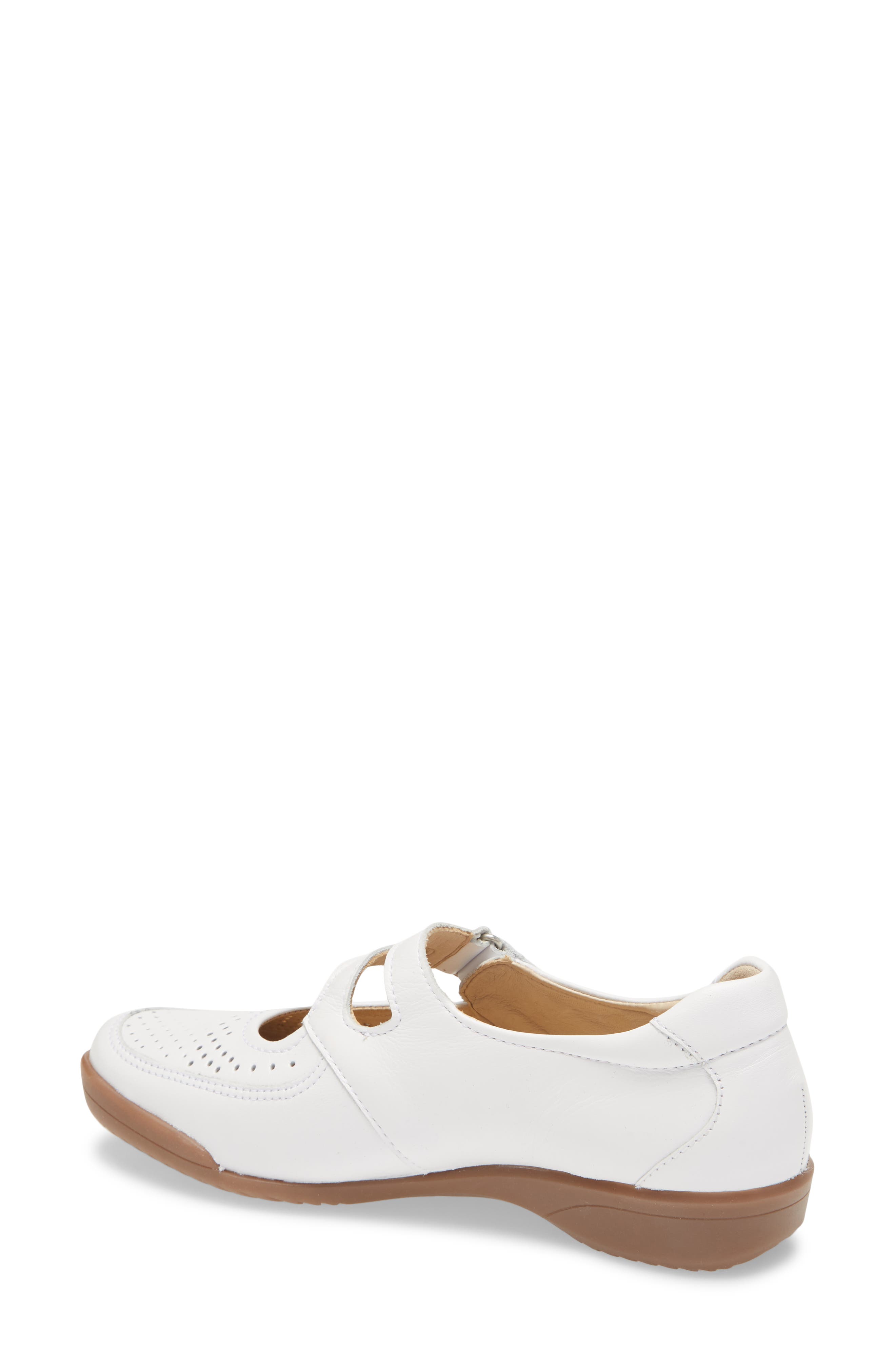 ara April Mary Jane Flat, Alternate, color, 