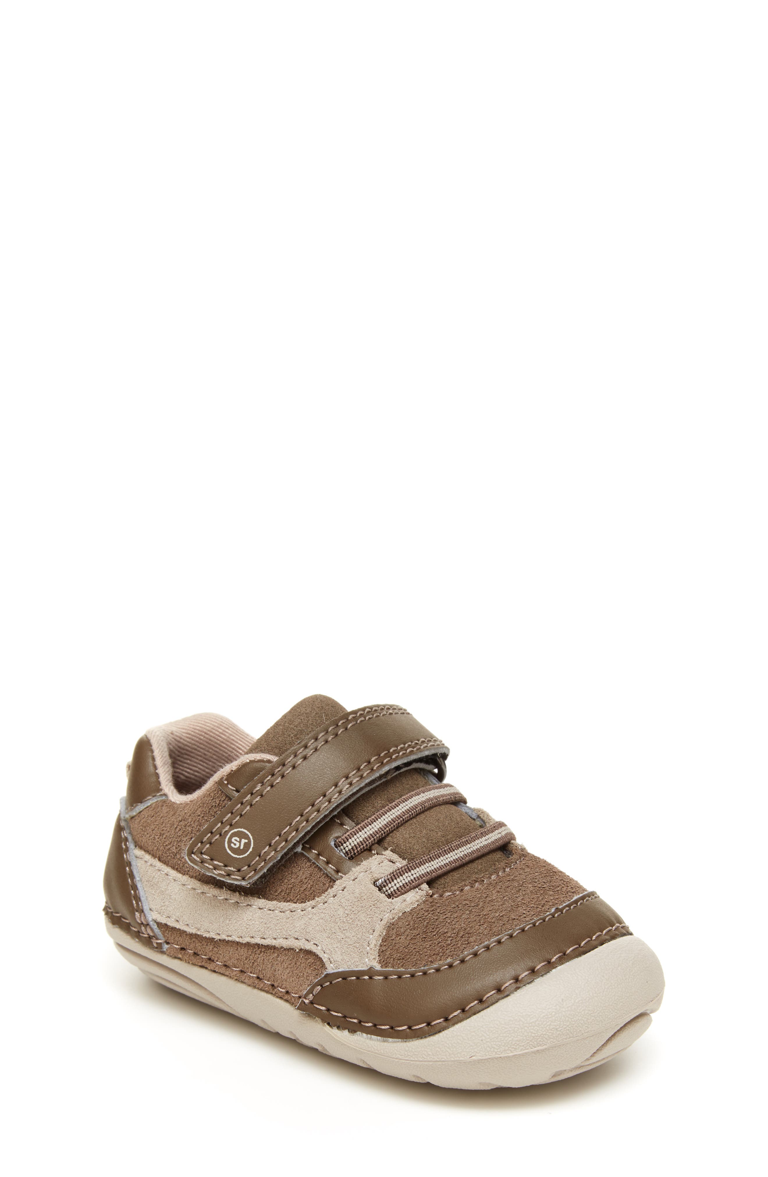 Stride Rite Soft Motion<sup>™</sup> Kylin Sneaker, Main, color, 