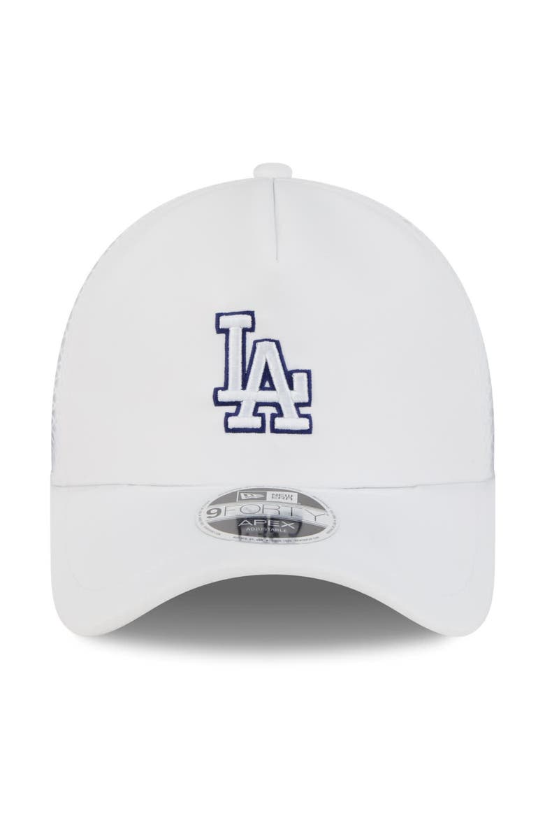 Men's New Era White Los Angeles Dodgers 2026 Batting Practice Apex 9FORTY Adjustable Trucker Hat, Alternate, color, White